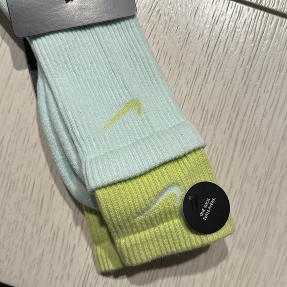 Nike double Cush socks - Picture 2 of 2
